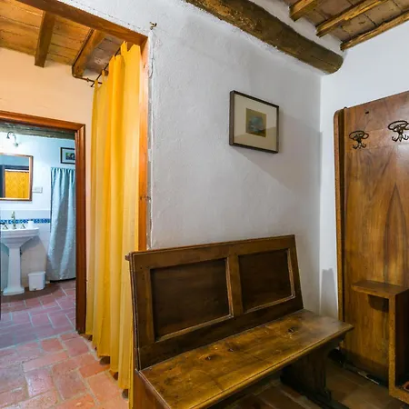 Semesterbostad Casino Di Lecceto By Interhome Siena