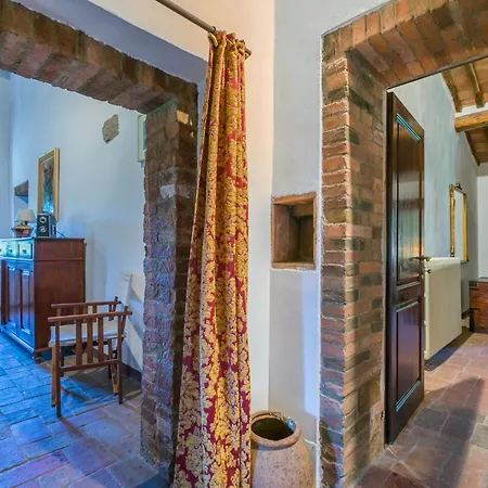 Dom wakacyjny Casino Di Lecceto By Interhome *