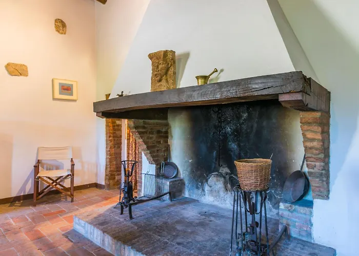 Tatil Evi Casino Di Lecceto By Interhome Siena