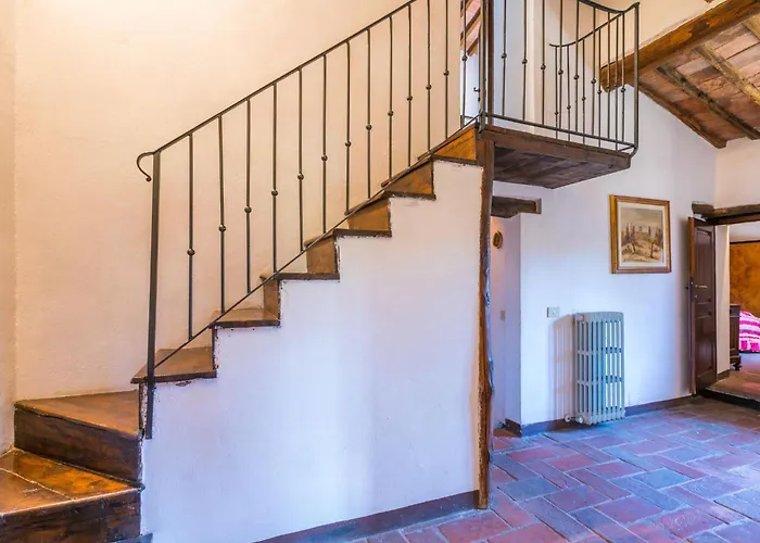 بيت للعطل Casino Di Lecceto By Interhome *