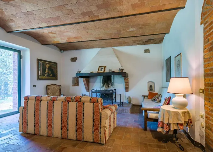 Casino Di Lecceto By Interhome بيت للعطل سيينا